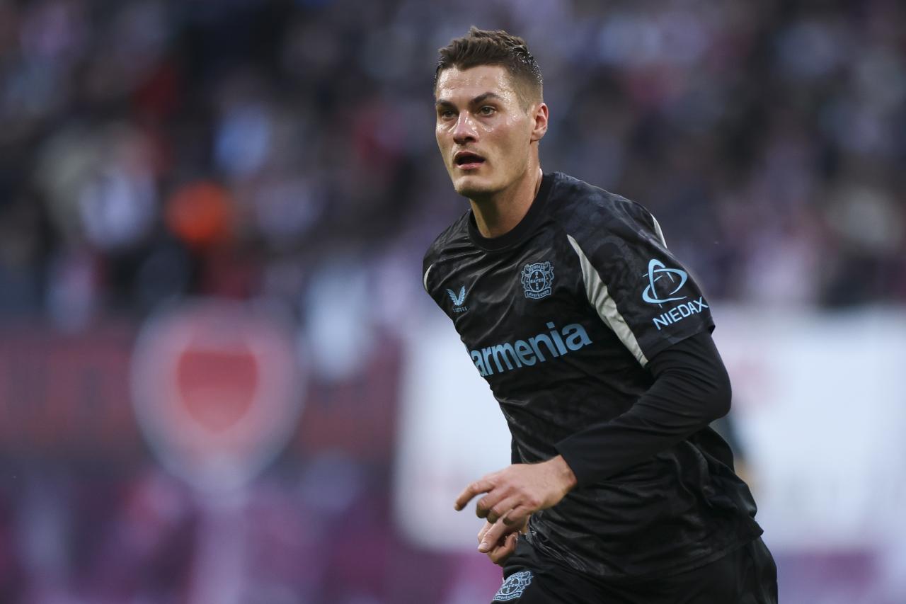 Schick ready to turn down other clubs to sign new Leverkusen contract
