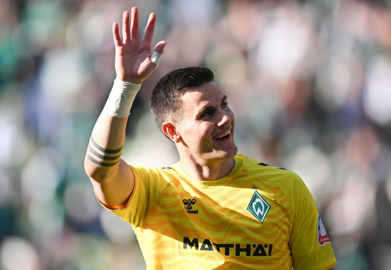 West Ham submit bid for Bremen shot-stopper Zetterer – Sky Germany