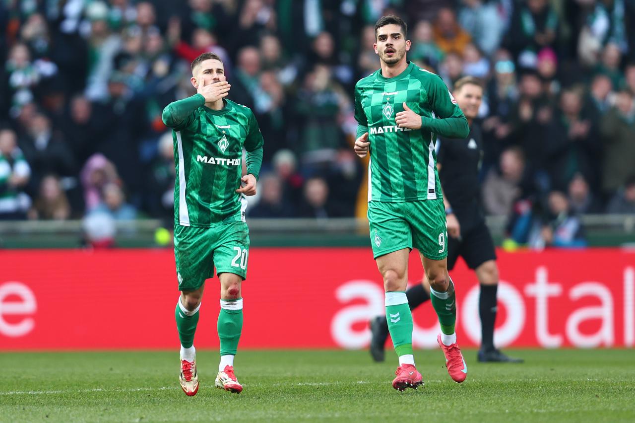 Official: André Silva joins Elche on permanent transfer