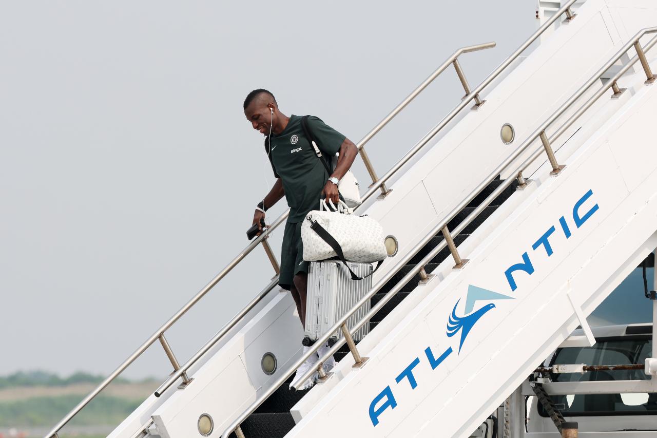 Jackson will fly back to England after “deal 100% OFF”