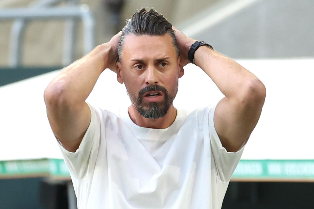 Augsburg coach Wagner aggrieved by refereeing decision against St.Pauli