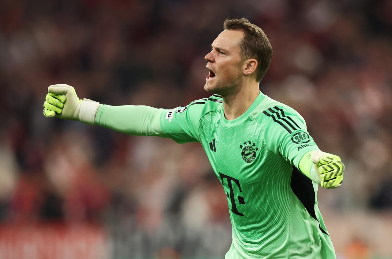 “100 wins are nice, but winning with your teammates is even nicer” – Manuel Neuer