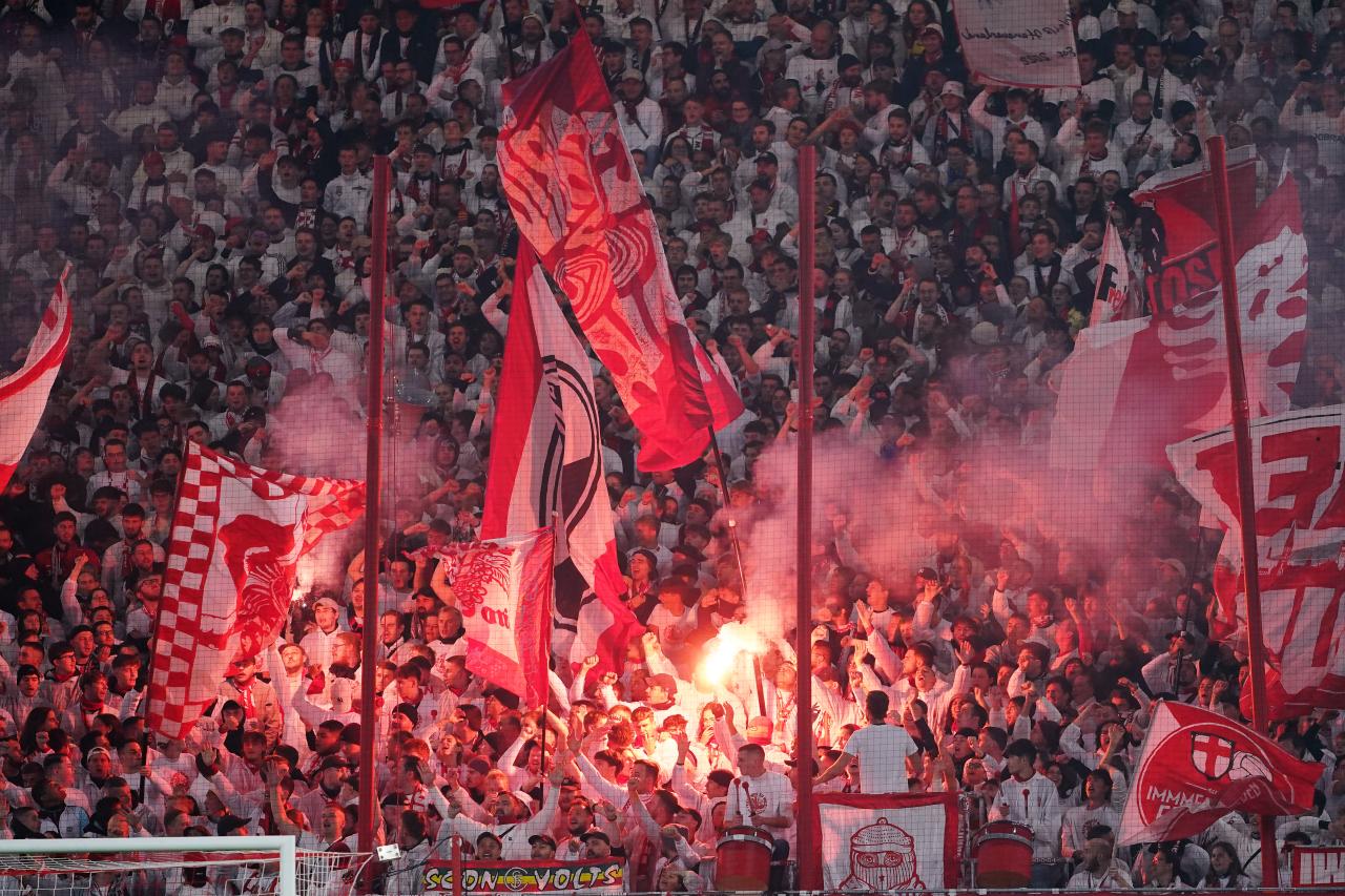 Osterhage and Eggestein fire Freiburg past Basel in "international derby"