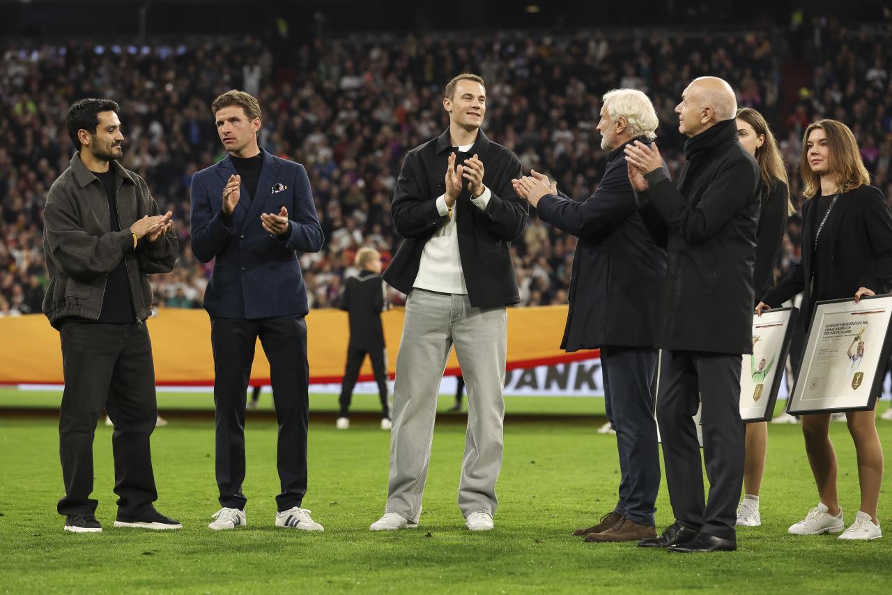 "I know the topic is interesting" – Völler on possible Germany comeback for Neuer