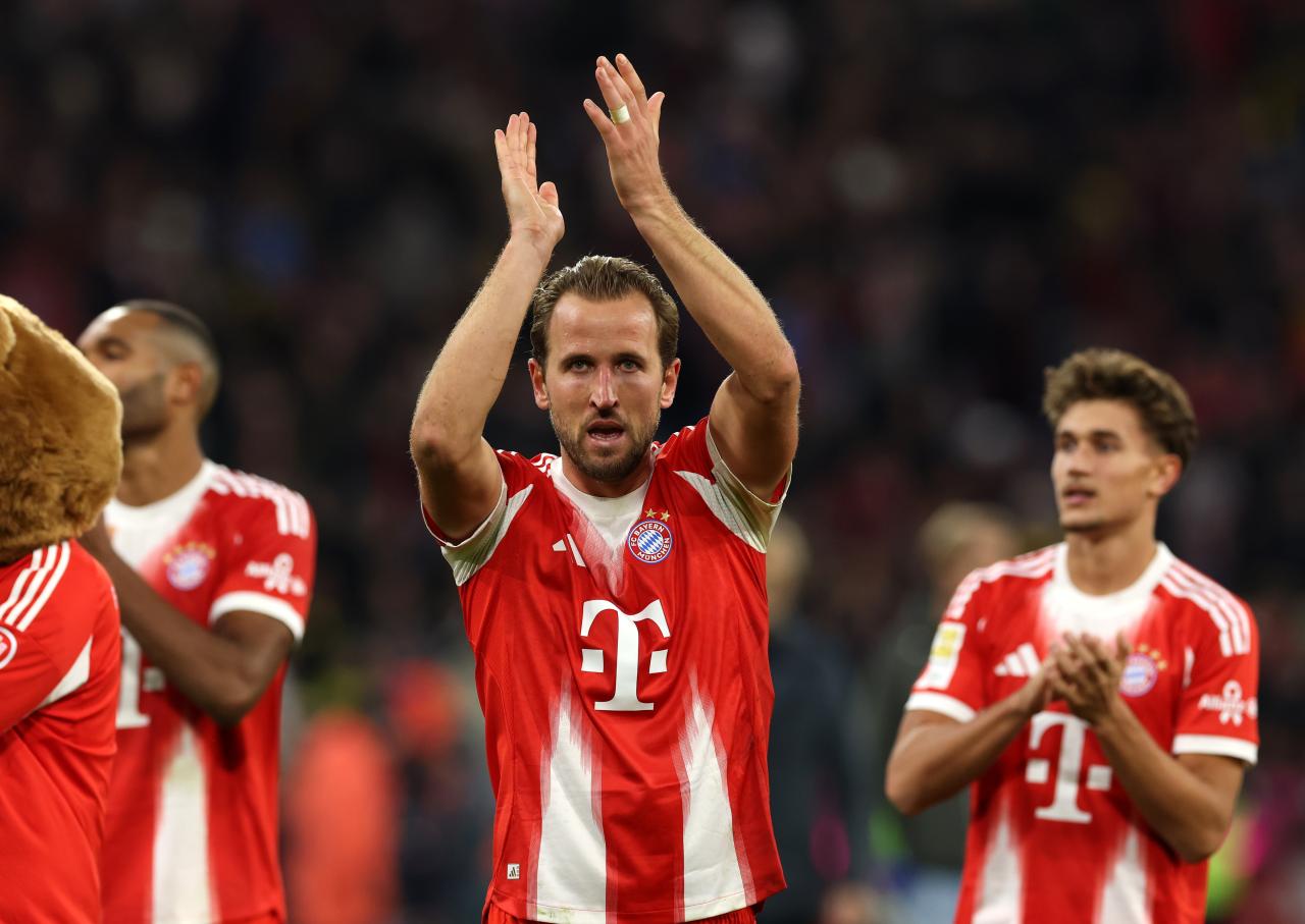 Bayern hold off on Harry Kane contract talks