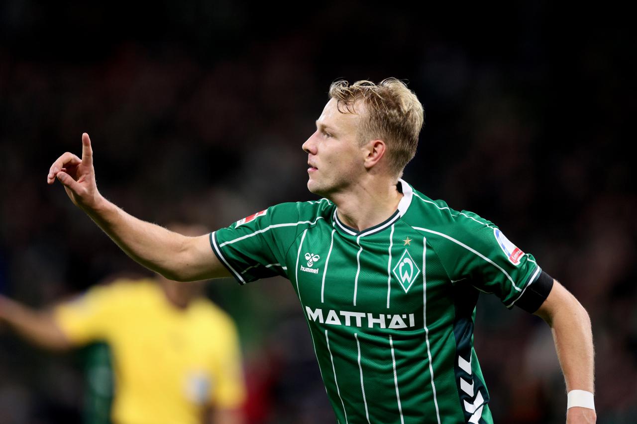 Werder Bremen edge out Union Berlin 1-0 under the Weserstadion lights