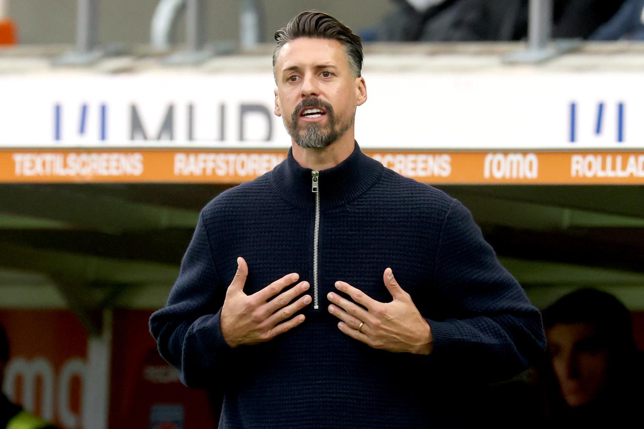 Augsburg stand by Wagner after Leipzig drubbing