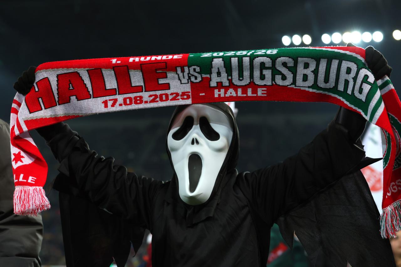 Augsburg fans criticize club's course: "From the underdog to the league's whipping boys"