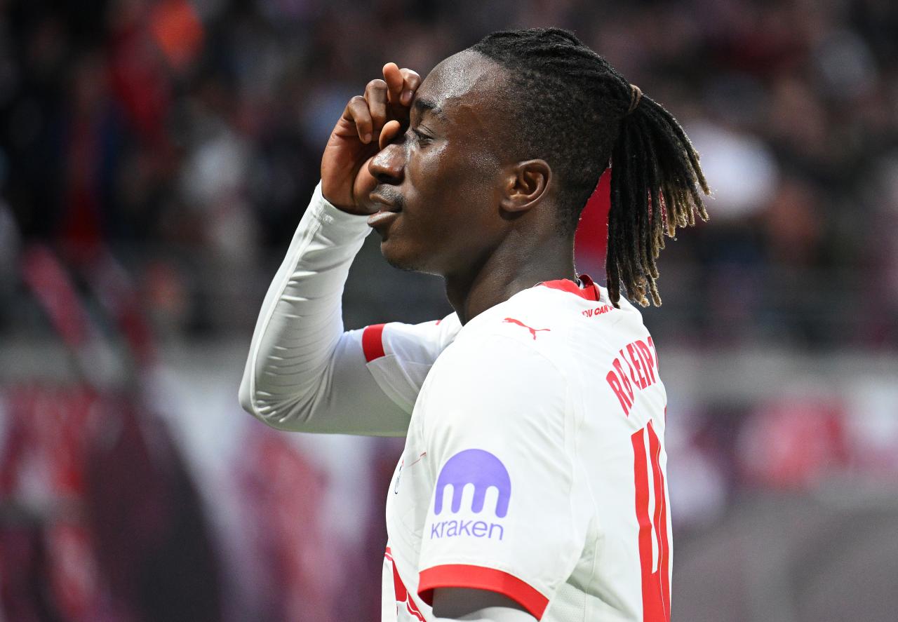 Diomandé’s double guides Leipzig to victory over luckless Stuttgart