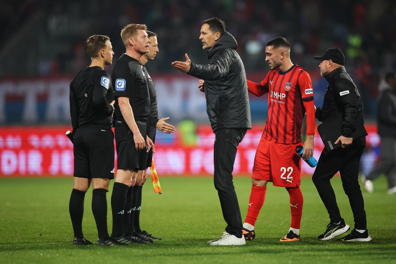 “We shouldn't have to accept it anymore” – Toppmöller slams refereeing after Eintracht draw with Heidenheim