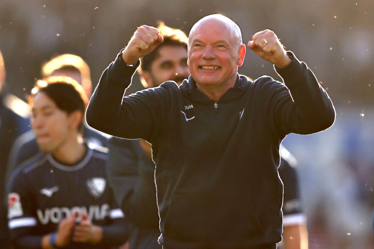 Team news and predicted lineups