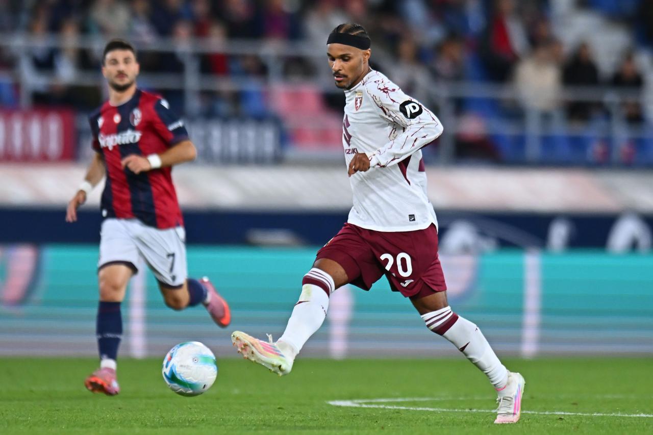 Union Berlin monitoring former Bundesliga defender Lazaro