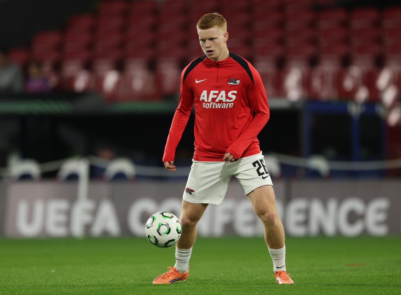 Several unnamed Bundesliga clubs interested in AZ Alkmaar talent likened to Pedri