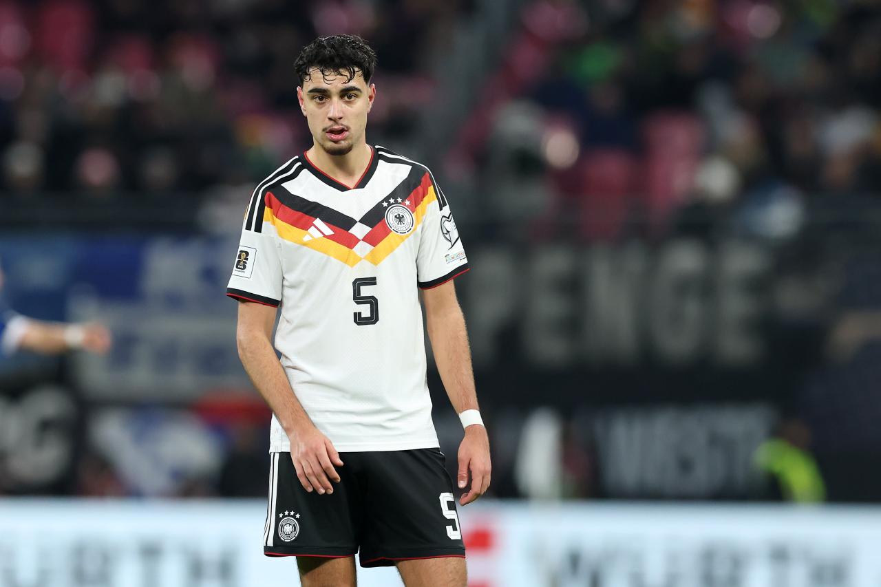 Aleksandar Pavlovic gives injury update after half-time substitute against Slovakia