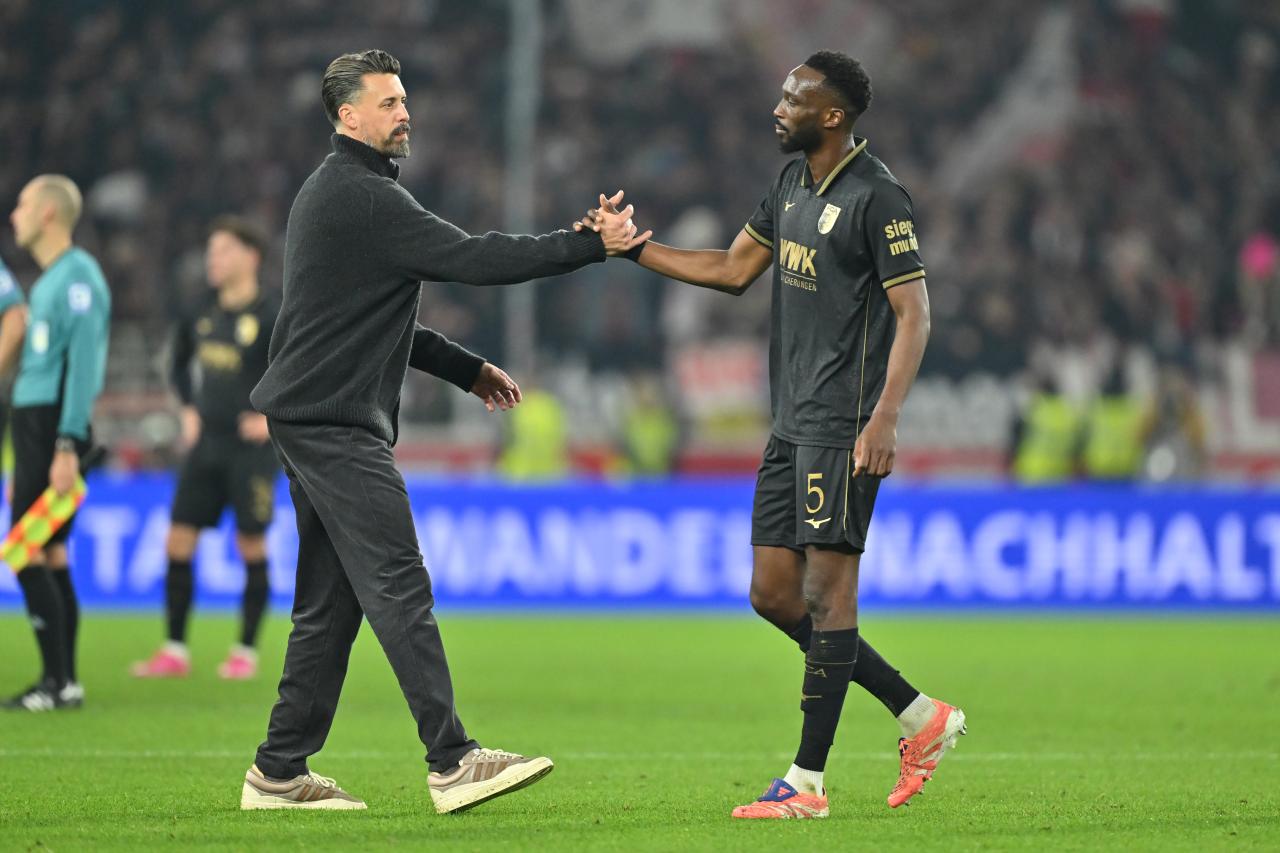 FC Augsburg: Awakening meets mounting pressure