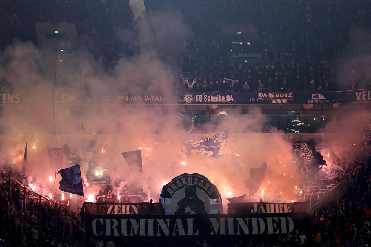 Confirmed Lineups: Schalke 04 vs. SC Paderborn