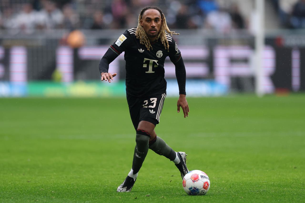 Crystal Palace make offer for Bayern’s Boey