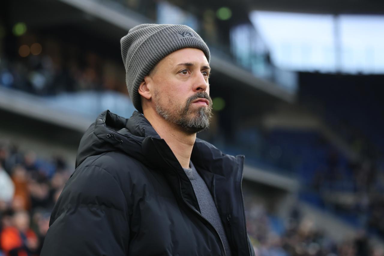 Multiple reports: Augsburg sack Sandro Wagner