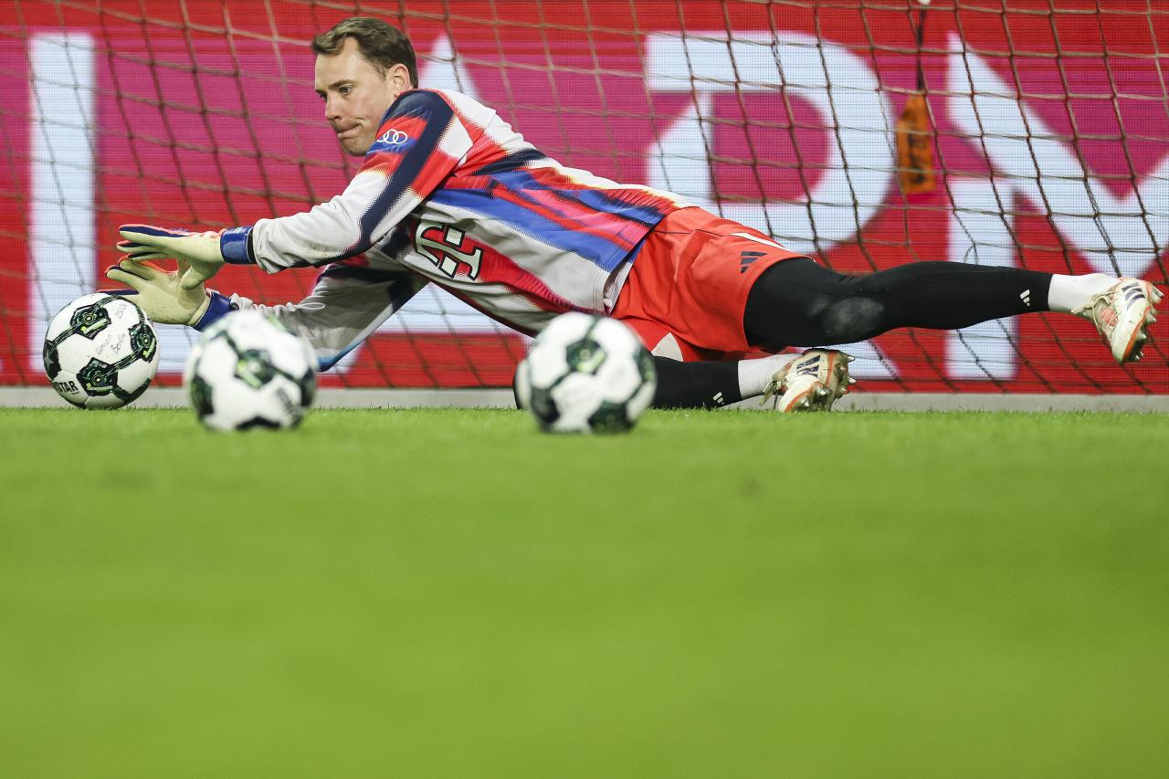 Neuer suffers training setback ahead of trip to Dortmund