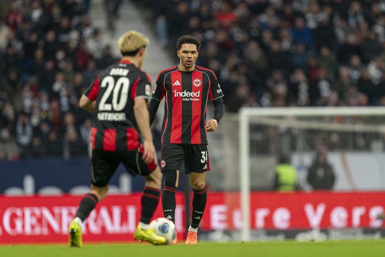 Eintracht Frankfurt star targets Premier League move amid Liverpool links