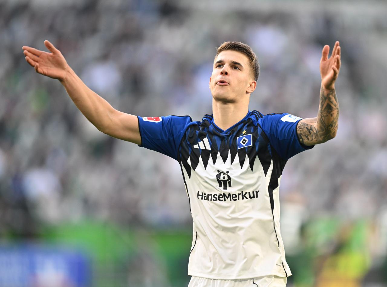 Barcelona reportedly linked with €60m swoop for HSV loanee Vušković