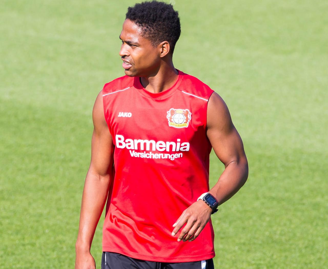 Wendell to stay and fight for his place at Leverkusen