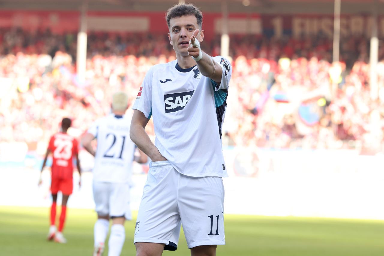 Hoffenheim forward blocks out transfer talk amid Barcelona interest