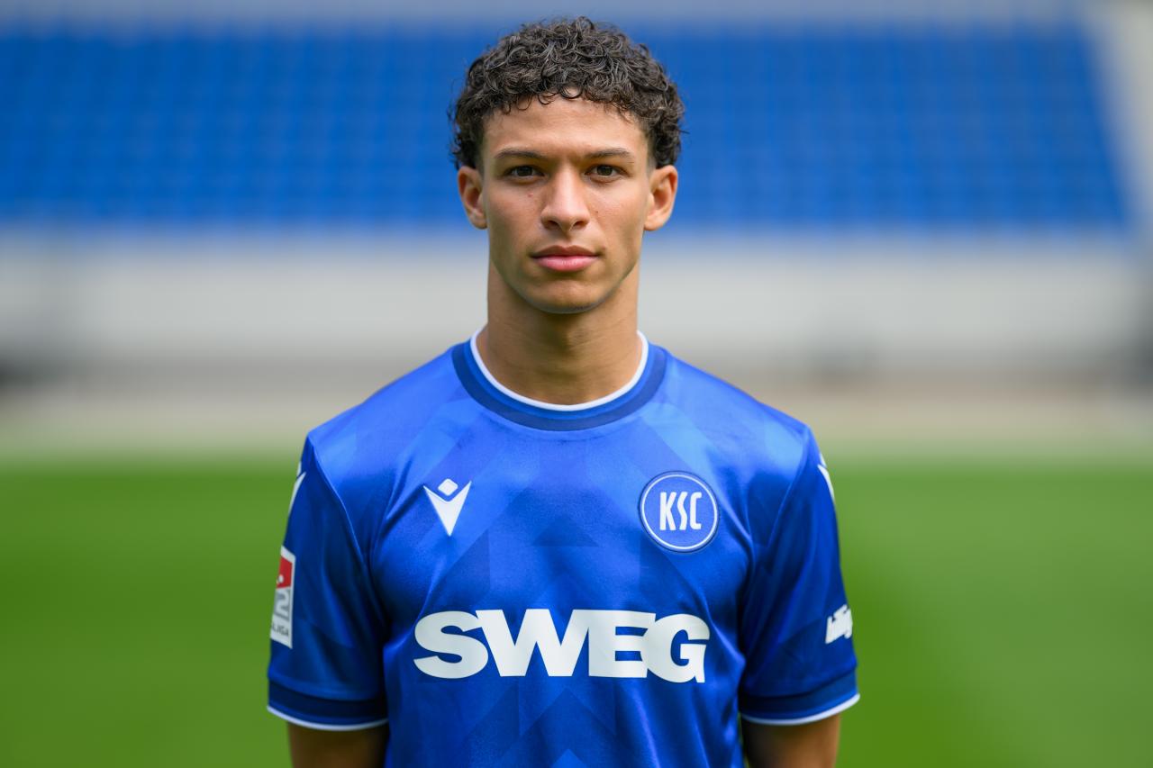 Trio of Bundesliga clubs monitoring Karlsruhe star Louey Ben Farhat