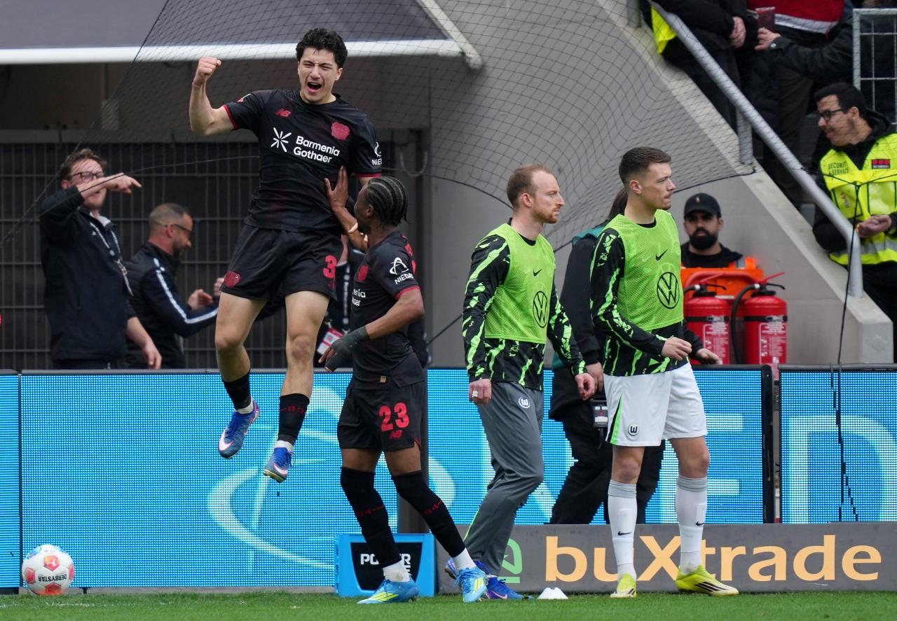 Leverkusen complete second-half comeback in nine-goal thriller with Wolfsburg