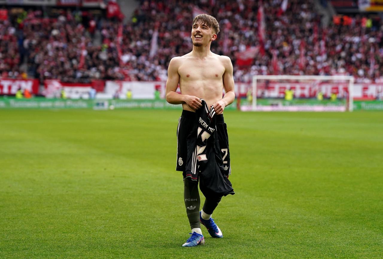 Lennart Karl: "I've always had it in my mind to score a late winner and take off my shirt"