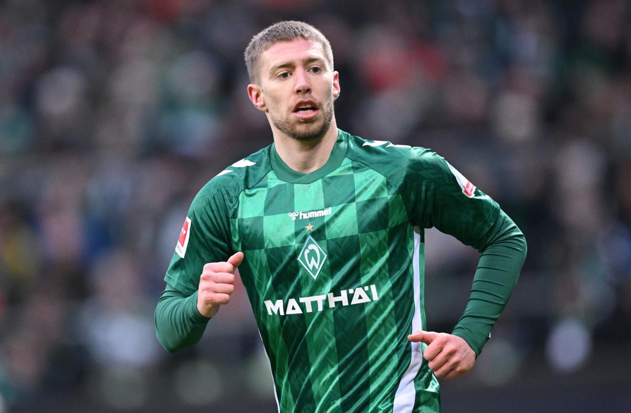 Return to fitness near but questions hang over Weiser's future at Bremen