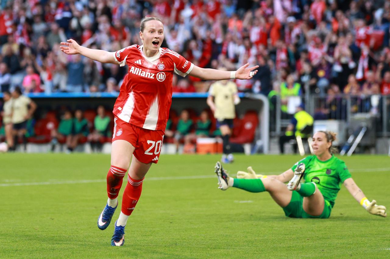 UEFA Women's Champions League: Bayern fight back to draw with Barcelona