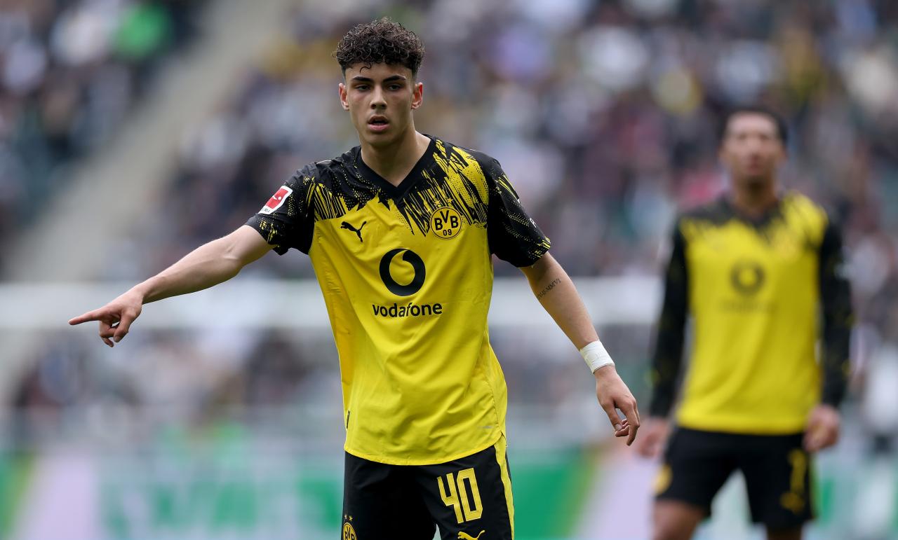 Contract confusion: Dortmund talent tied down longer than previously believed