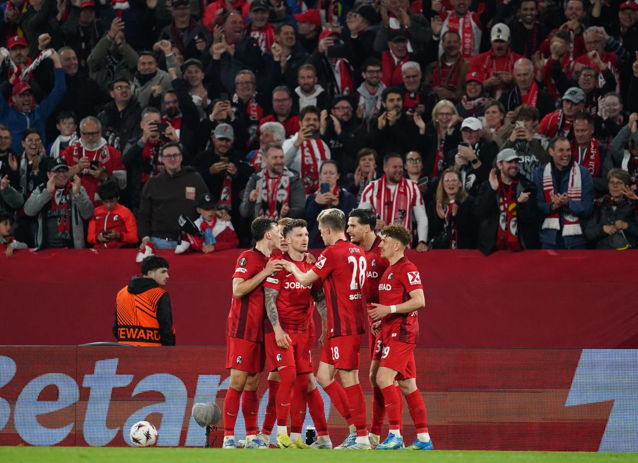 Freiburg reach first-ever European final with perfect home record