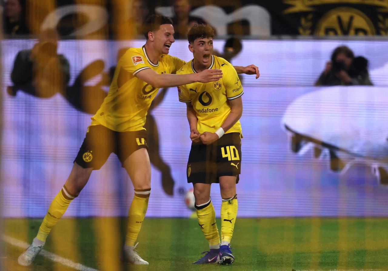 Have Borussia Dortmund already found their replacement for Julian Brandt?