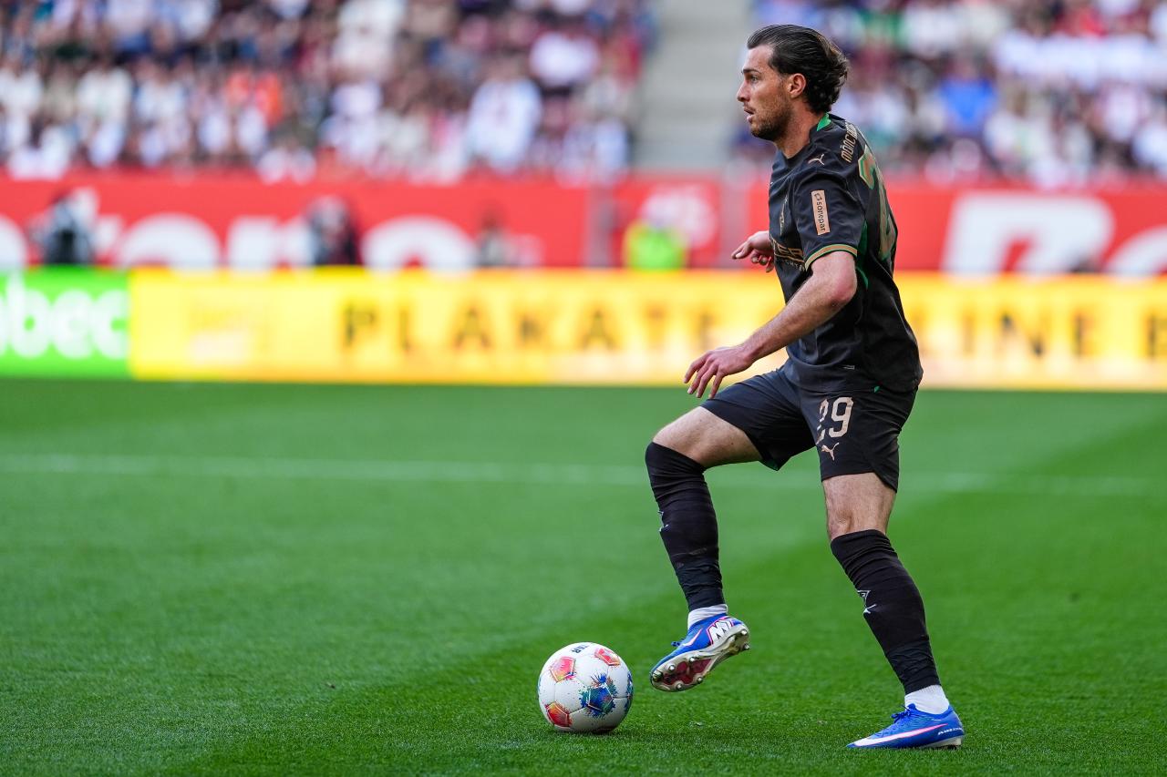 Joe Scally opens door to Gladbach exit: "I'd love to experience something different at some point"