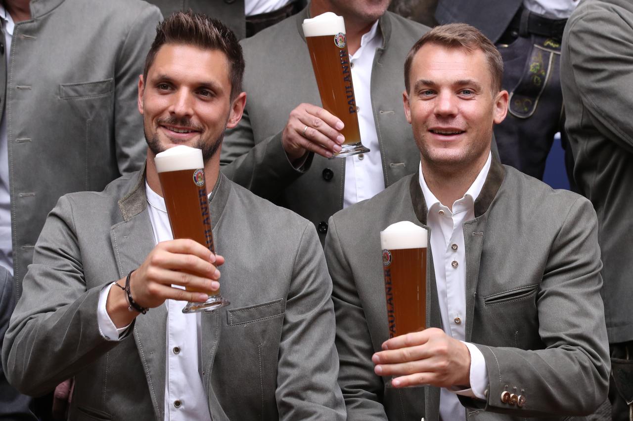 Official: Manuel Neuer and Sven Ulreich sign one-year contracts