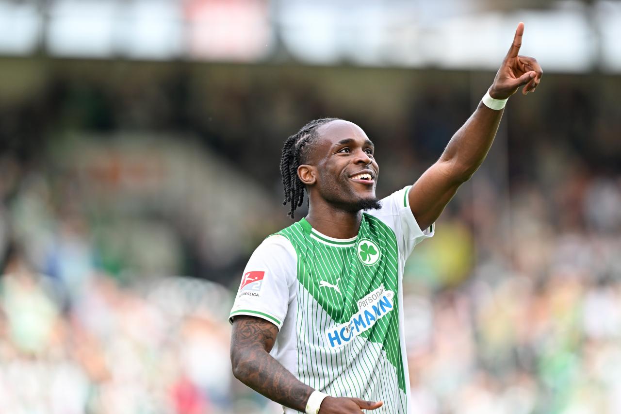 Noel Futkeu wins 2. Bundesliga top scorer award before rejoining Eintracht Frankfurt