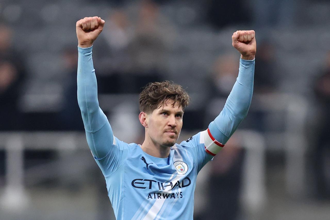 Bayern consider shock free transfer move for Manchester City's John Stones