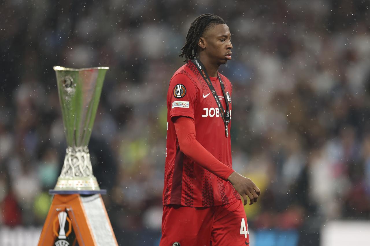 Manzambi casts doubt on Freiburg future