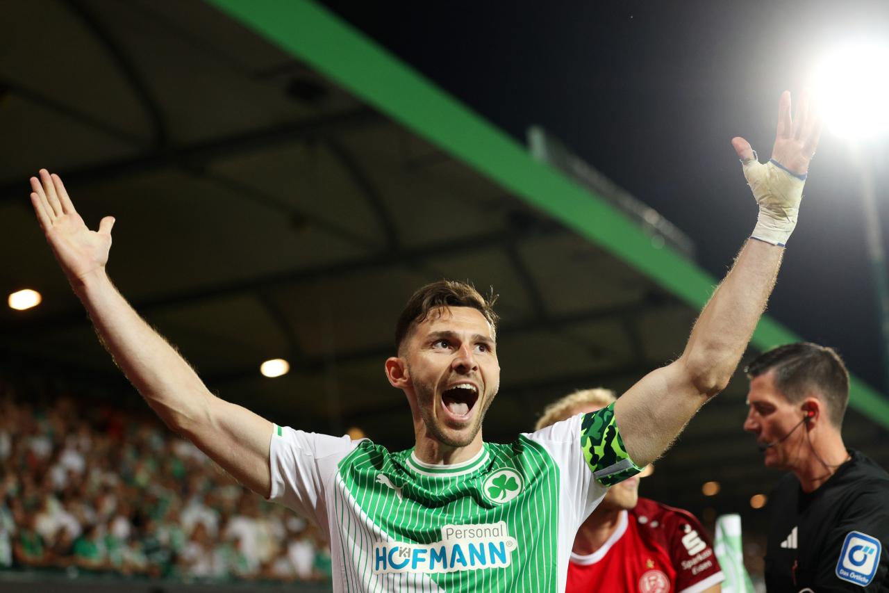 Exiting stars Hrgota and Futkeu relieved to depart Fürth on a final high