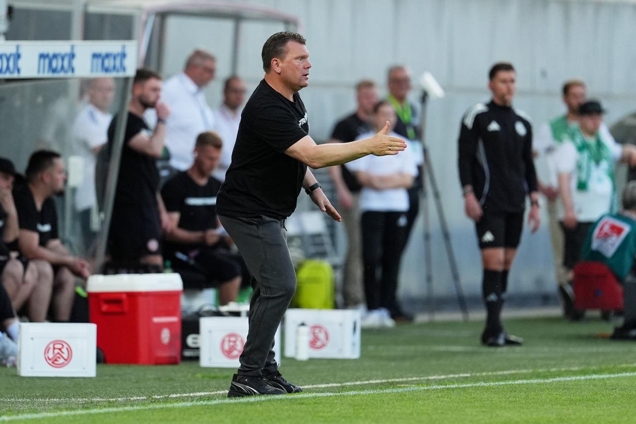Uwe Koschinat feels Essen were undone by "exceptional quality" of Fürth