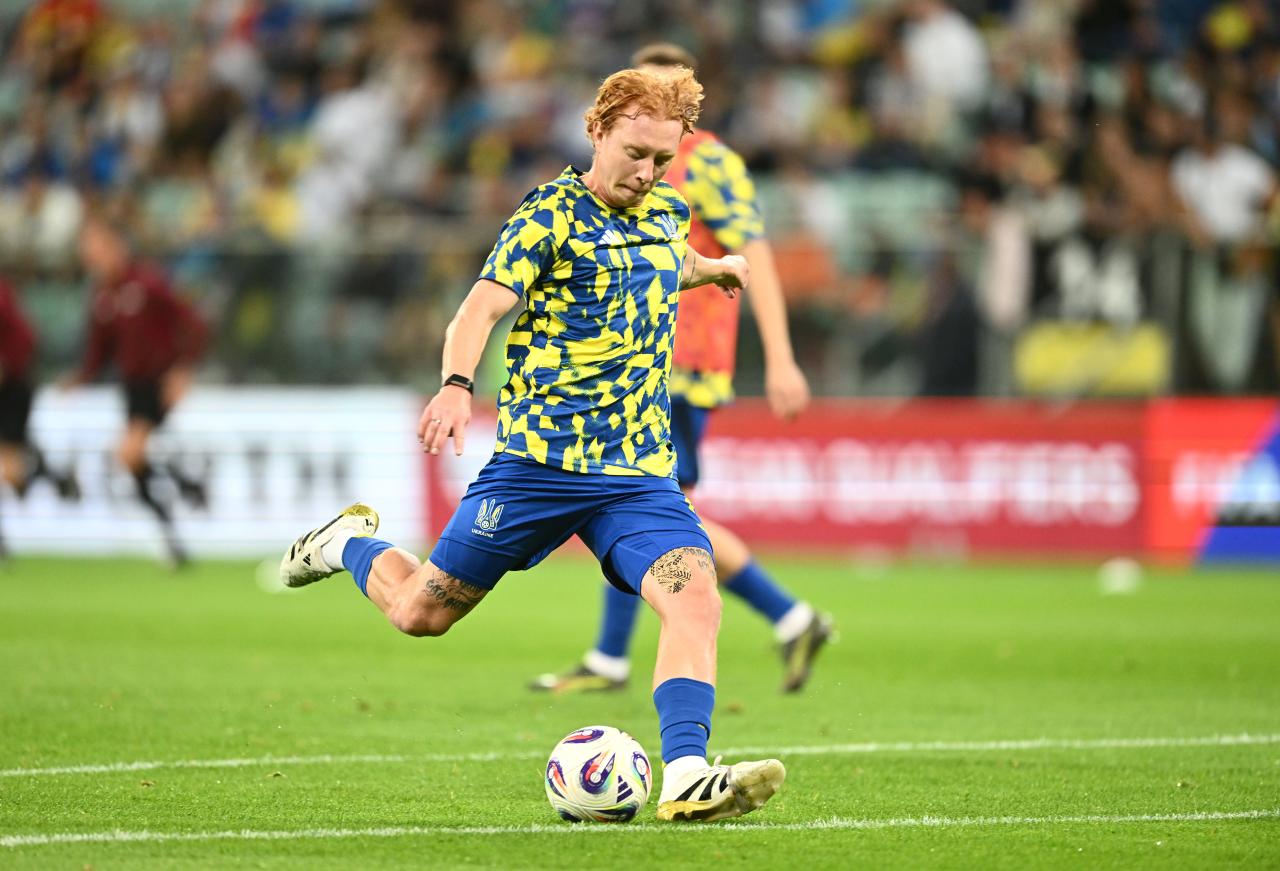 Gladbach confirm signing of Ukrainian international