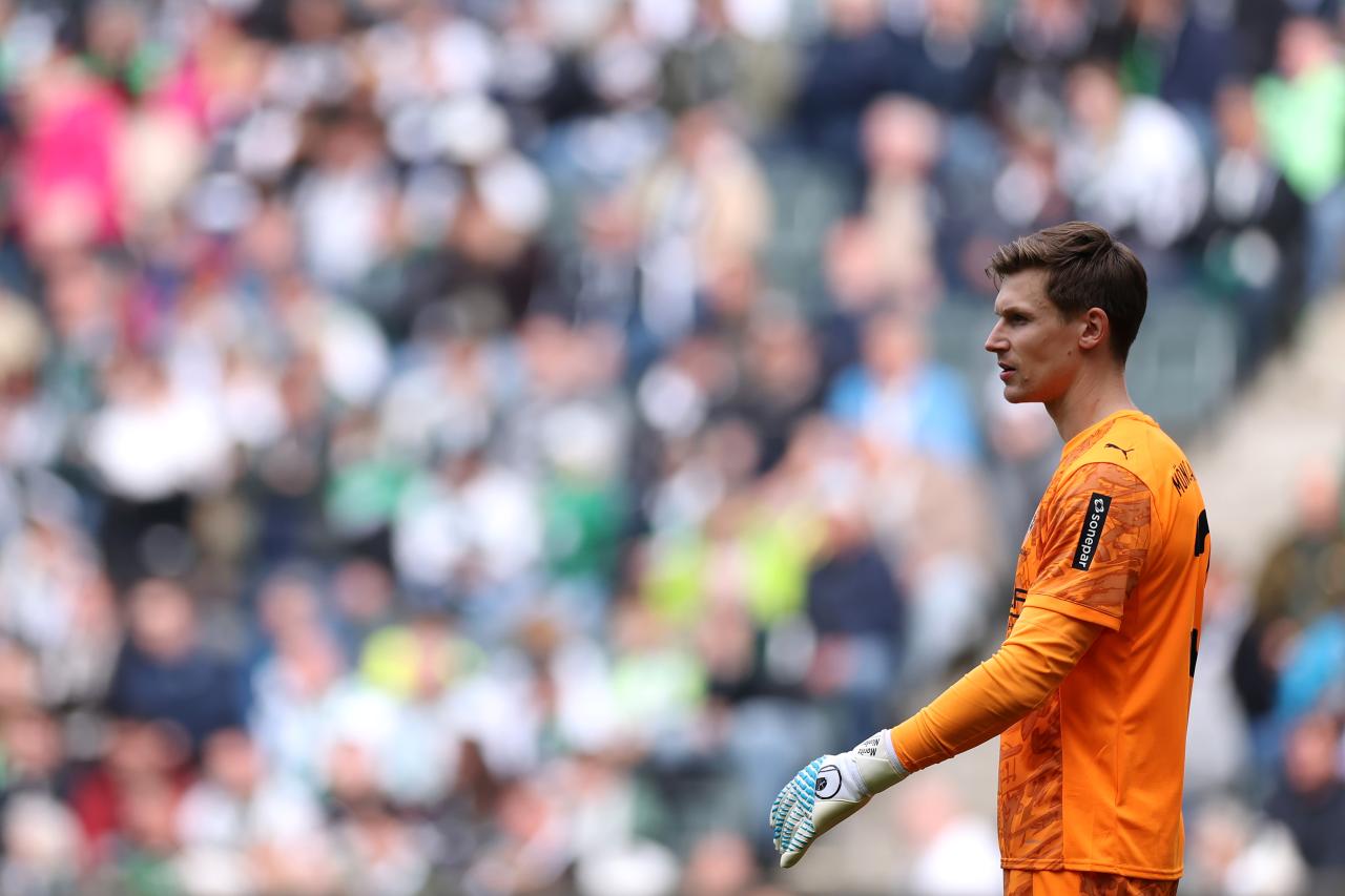 Gladbach shot-stopper with active release clause courted by Aston Villa