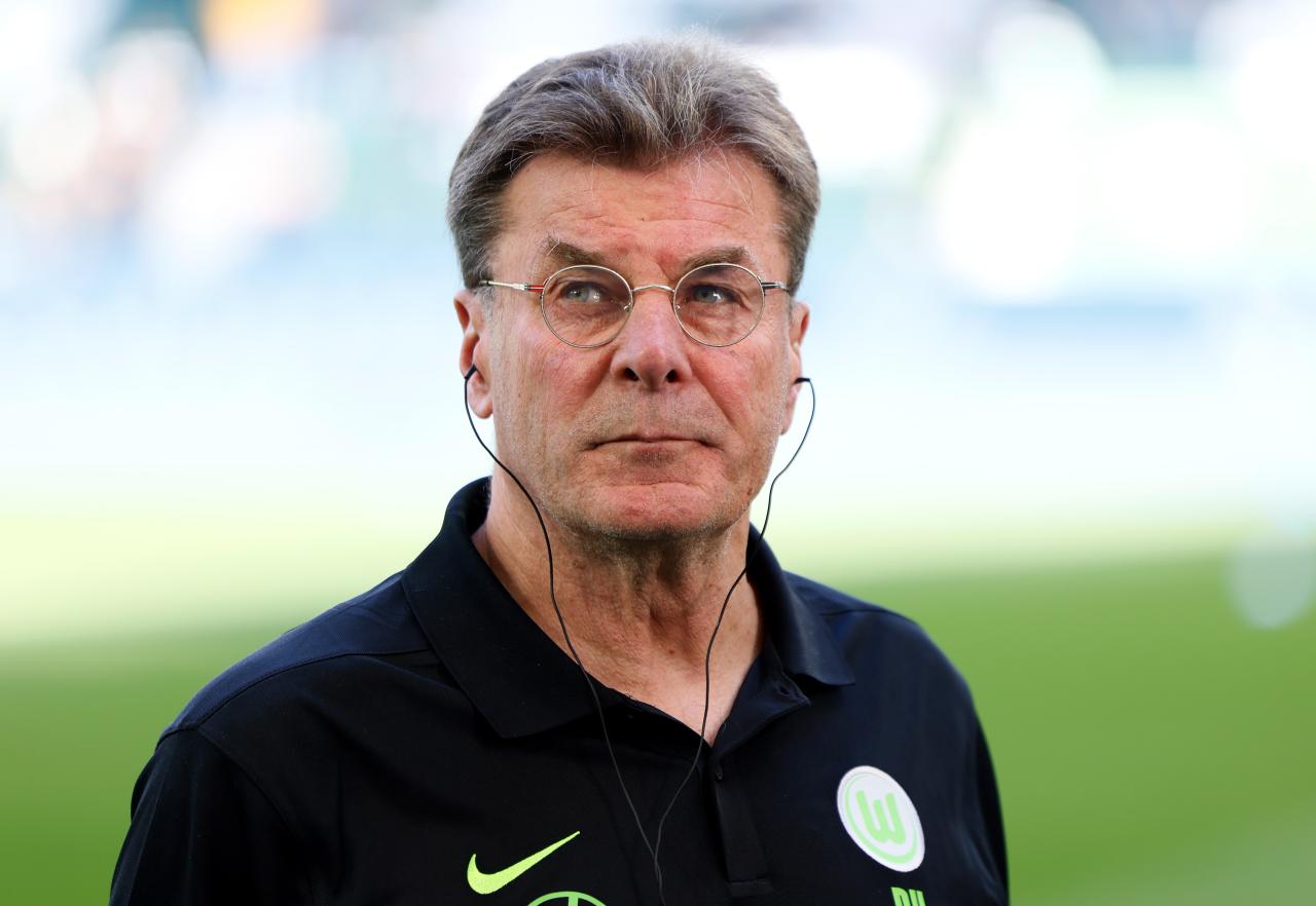 Dieter Hecking to shift into Wolfsburg sporting managing director role in June