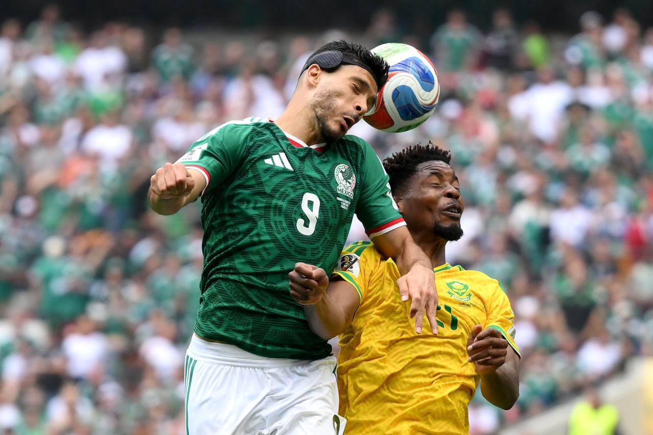 World Cup: Co-hosts Mexico ruin Okon's competitive South Africa debut