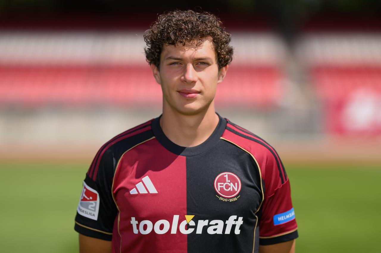 Official: Mainz sign Peruvian international from Nürnberg