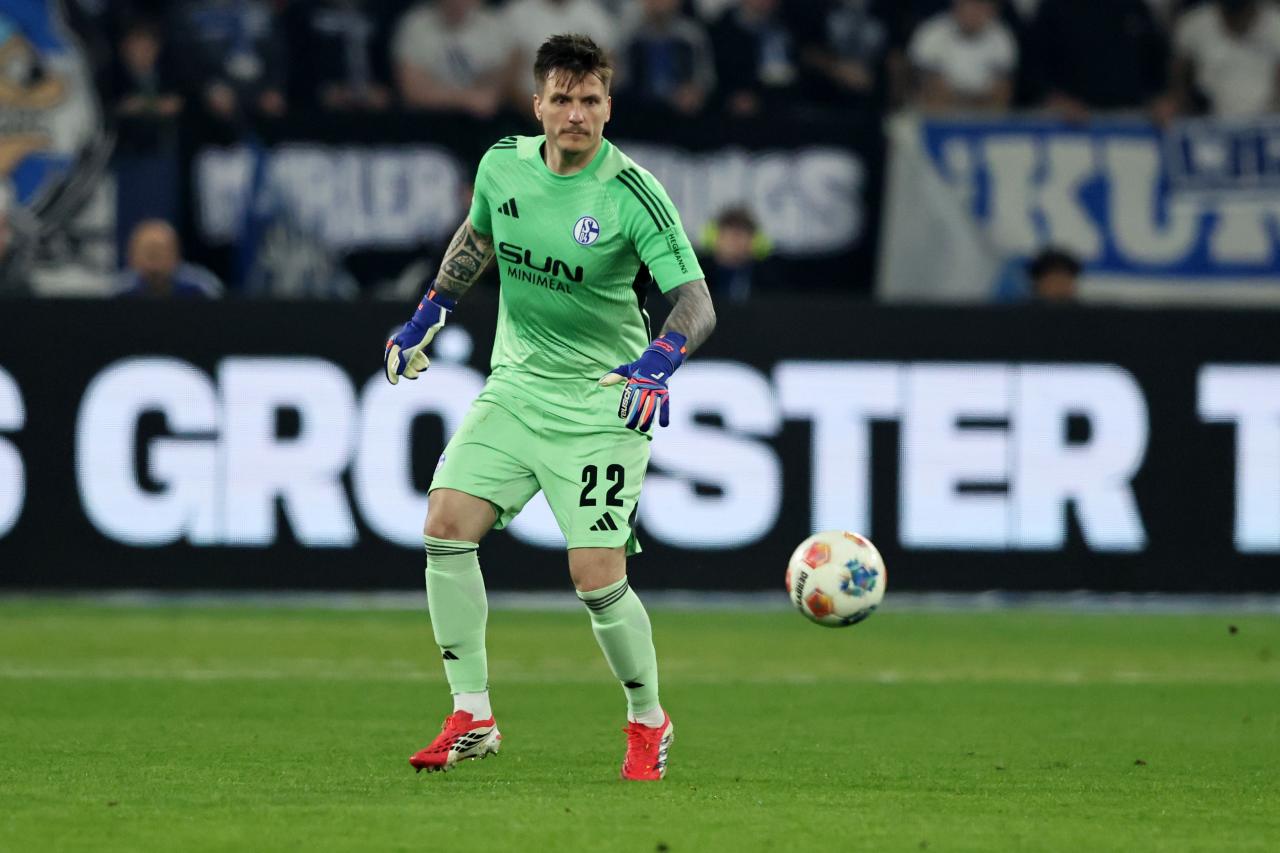 Schalke intend to turn Kevin Müller loan into permanent switch