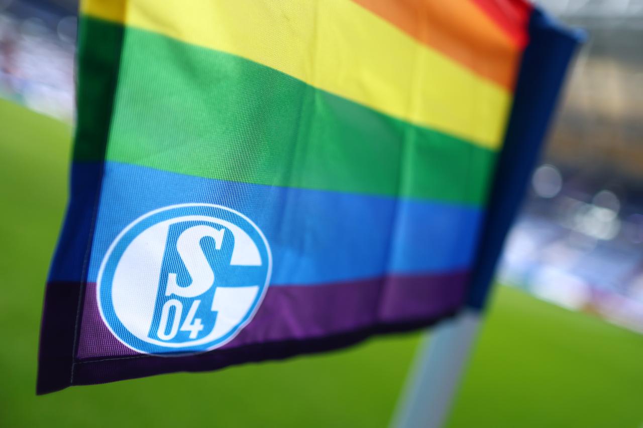 HSV and Schalke 04 commence battle for out-of-contract Toulouse marksman