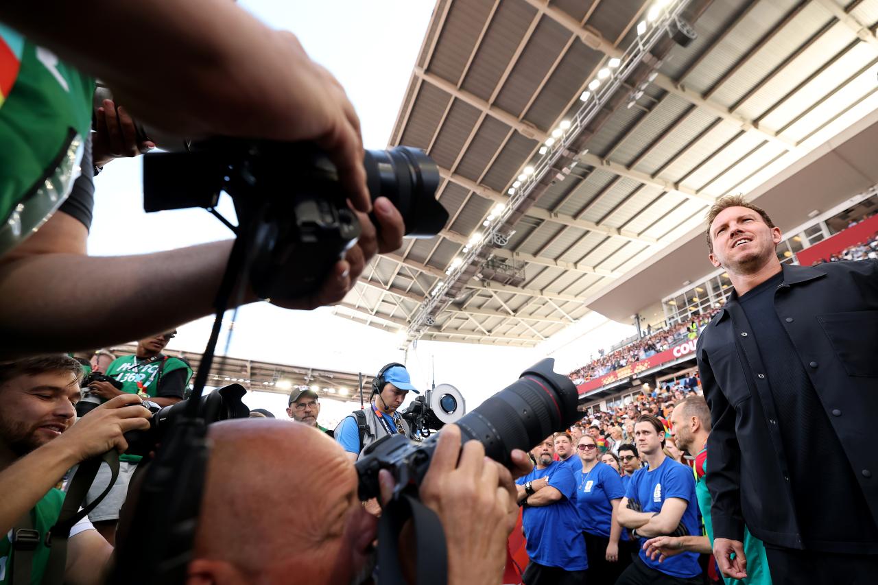 “All I see are photographers” - Nagelsmann joins Tuchel’s anthem complaint